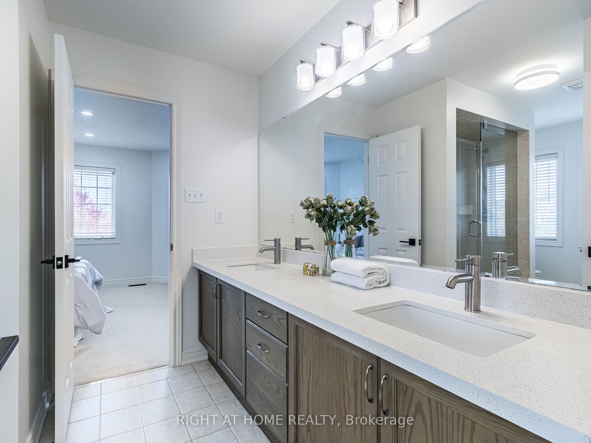 280 Wrigglesworth Cres