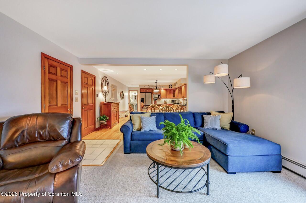 15 Longview Terrace