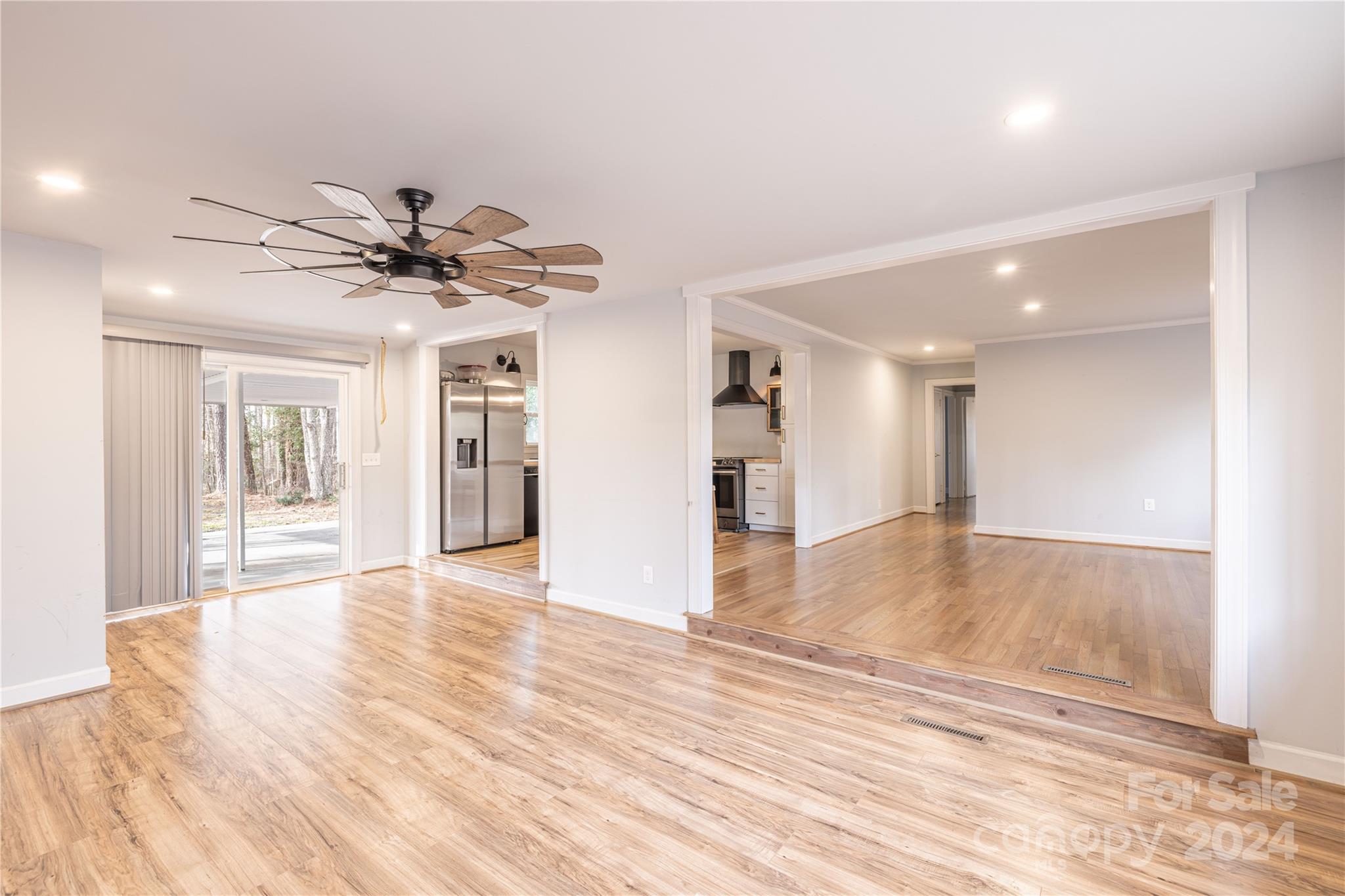 1284 Haywood Road