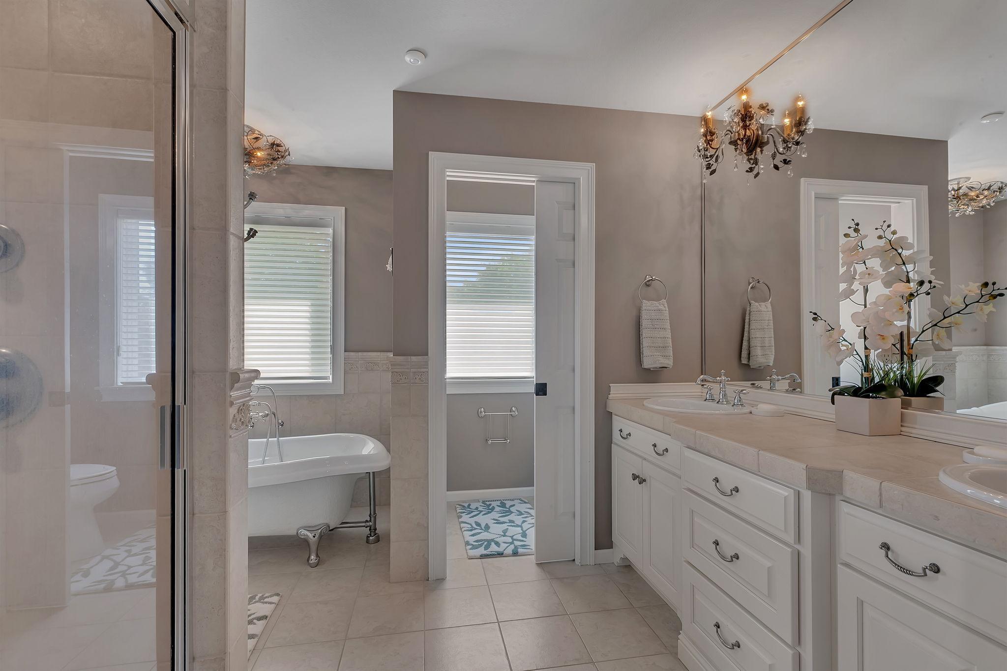 1621 Blackberry Circle