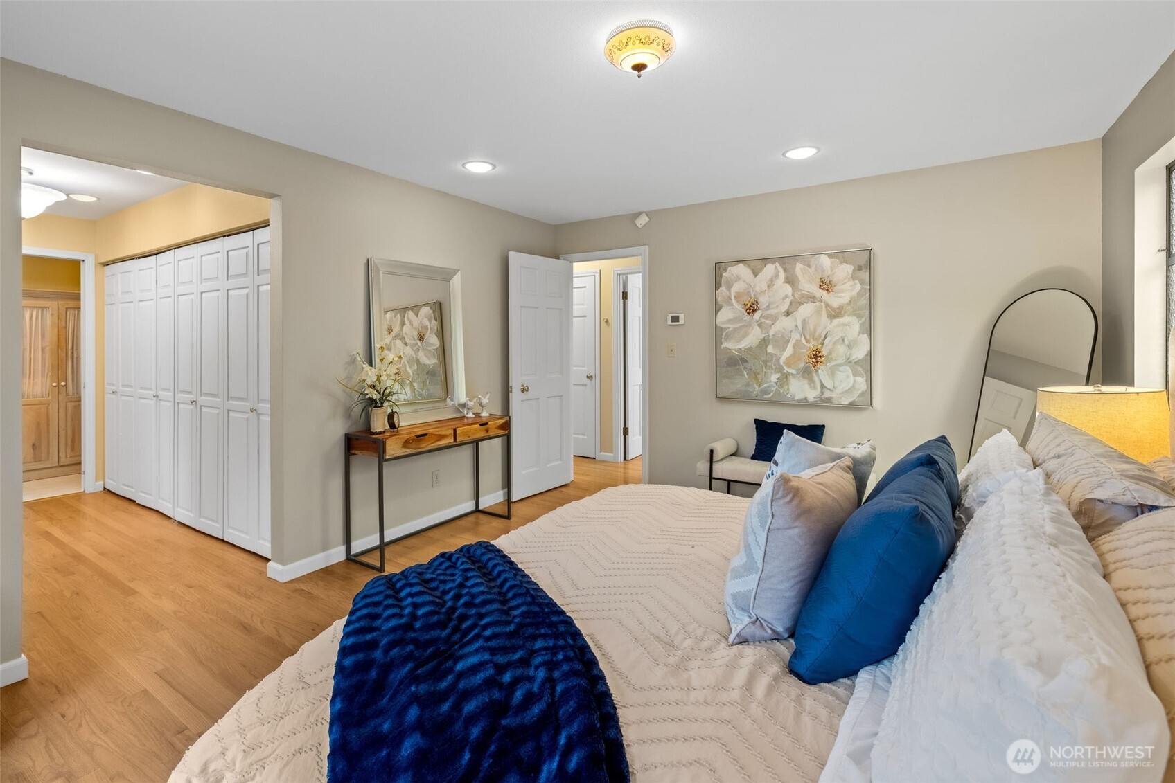 11818 Marine View Drive SW