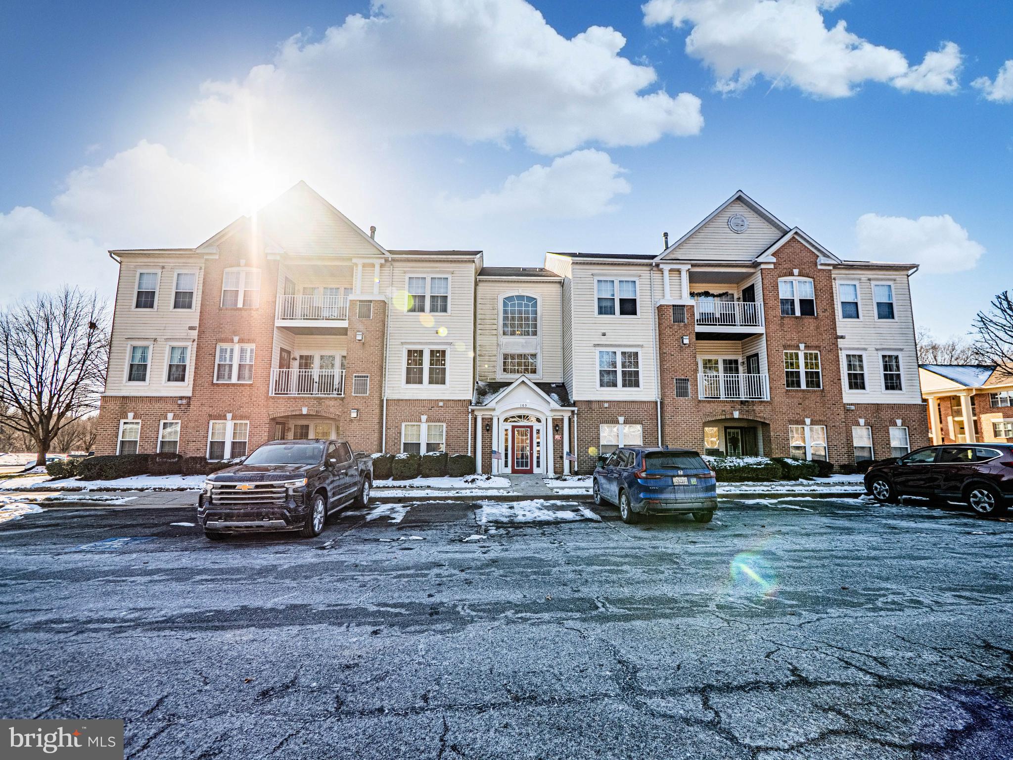 103 Sunshine Court C