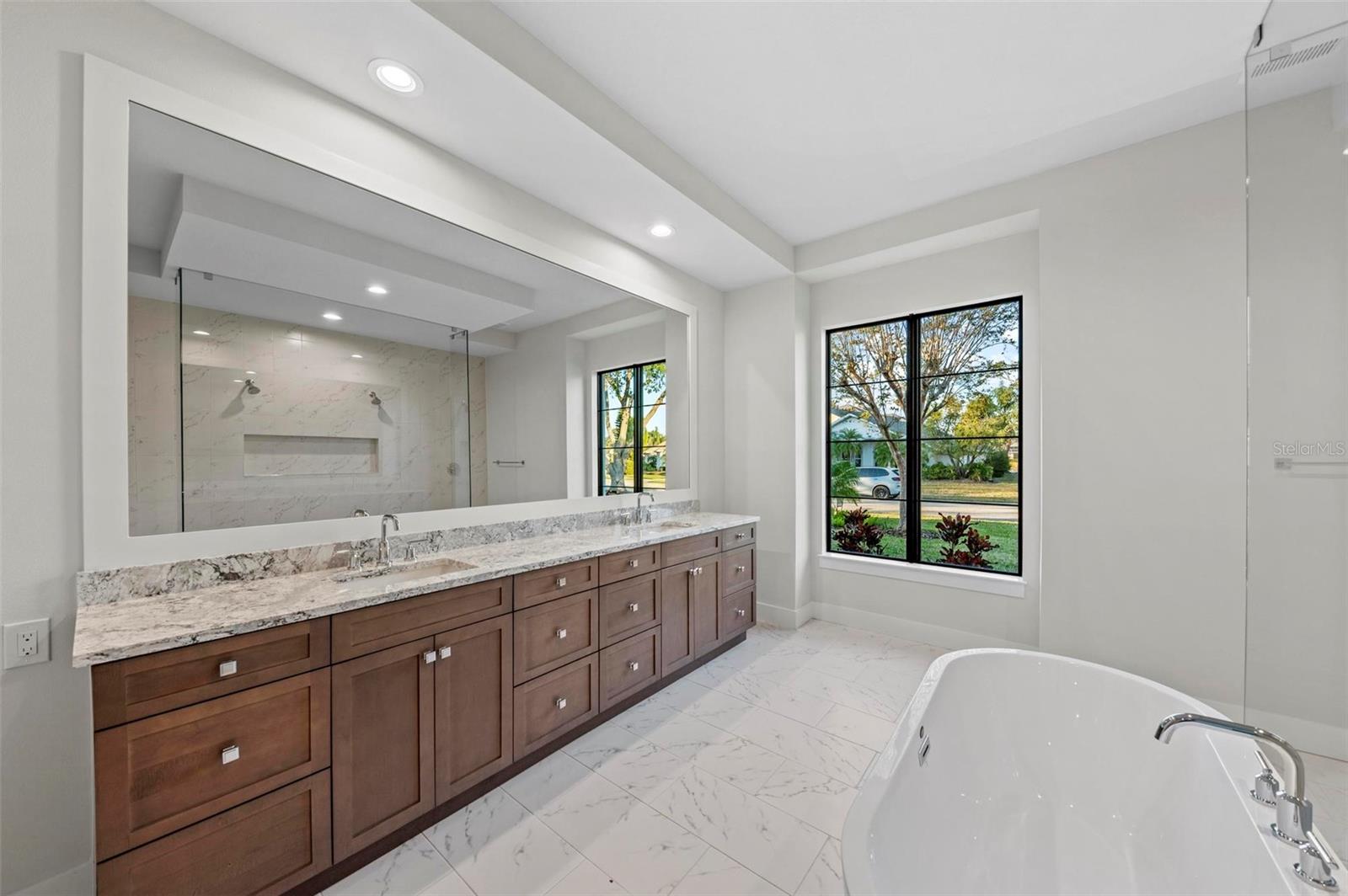 11323 Rivers Bluff Circle