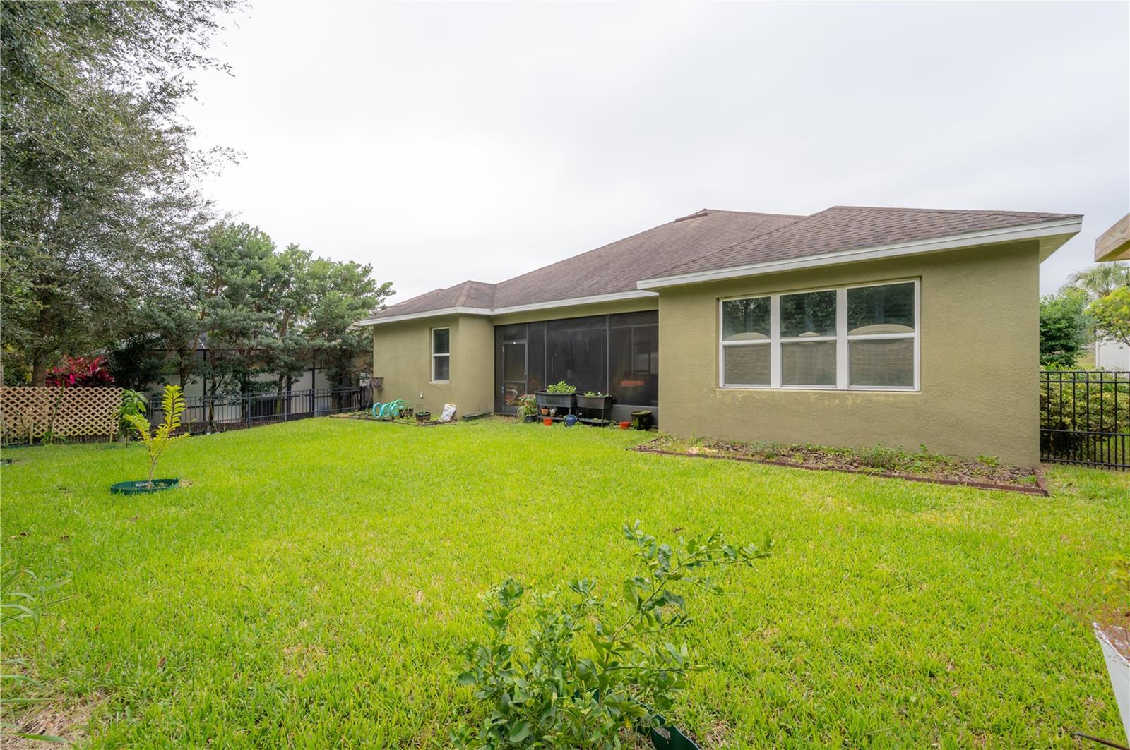 903 Heritage Groves Drive