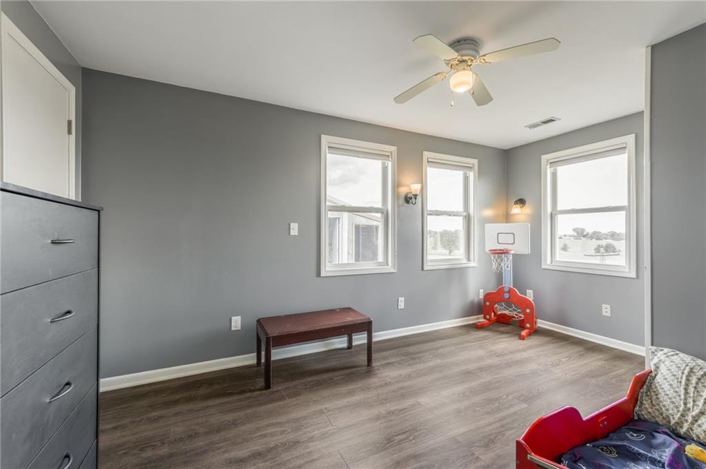 7226 E State Route F Highway