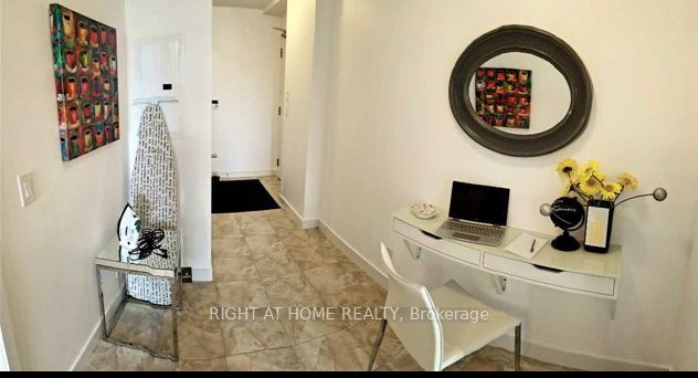 14 York St 1208