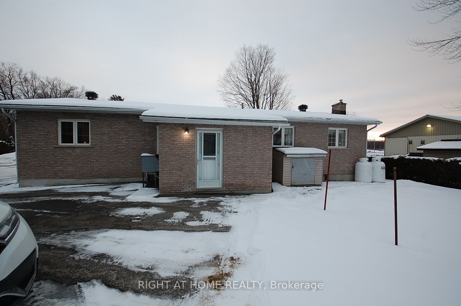 312 N Ramage Rd