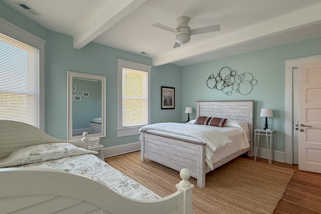 609 Monroe Ave 247