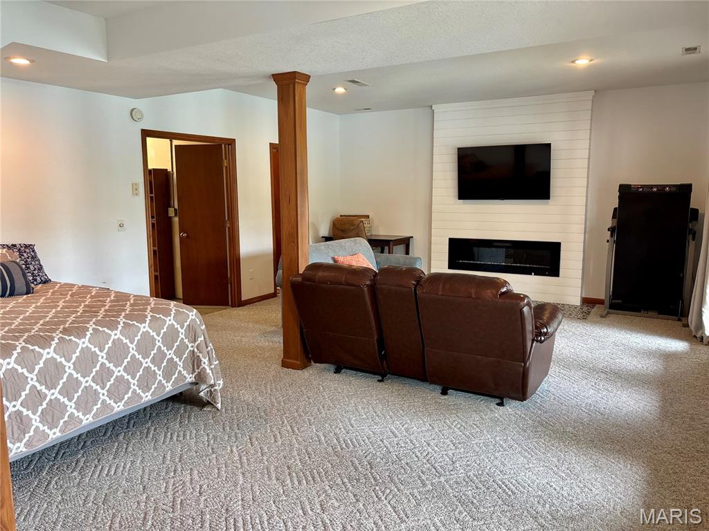 13 Cove Trail