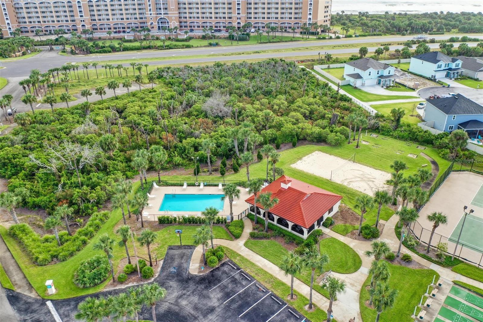 60 Surfview Drive 823