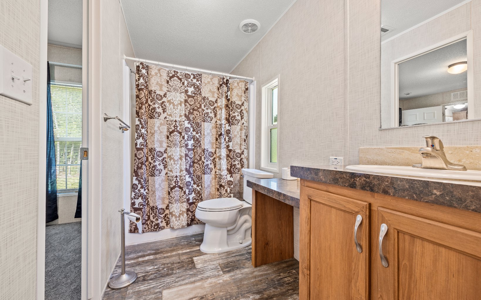 396 NE Beverly Hills Dr.