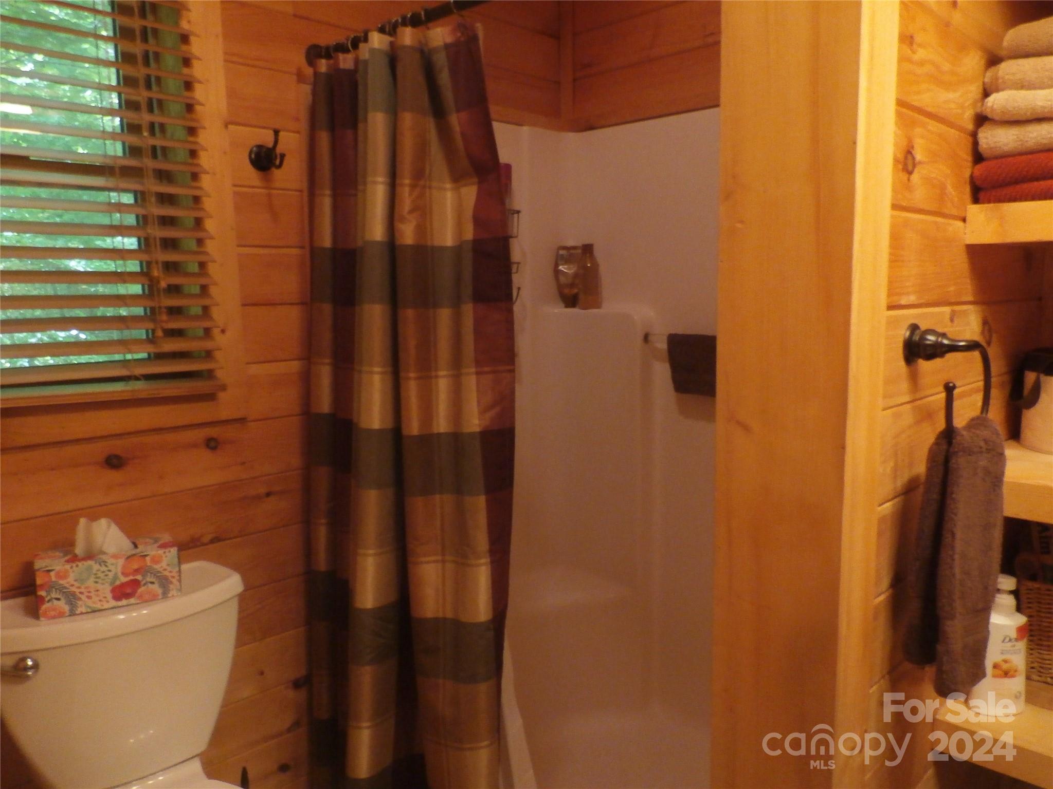 303 Laurel Ridge Drive