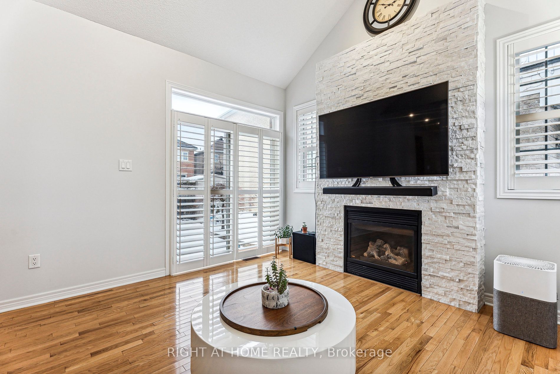 19 Delray Dr