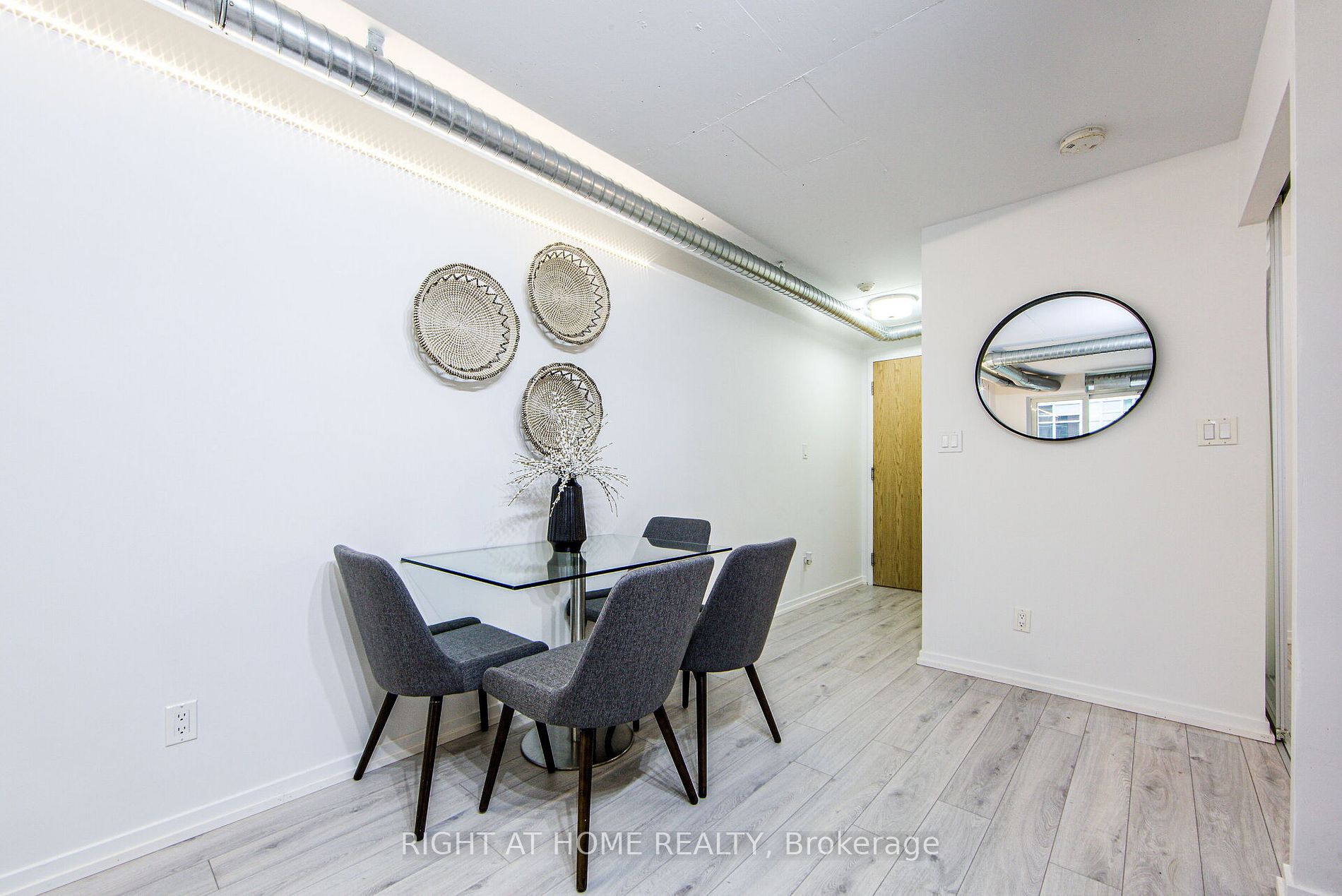 170 SUDBURY St 208