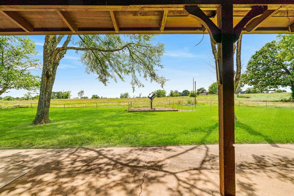7484 Highway 271 S