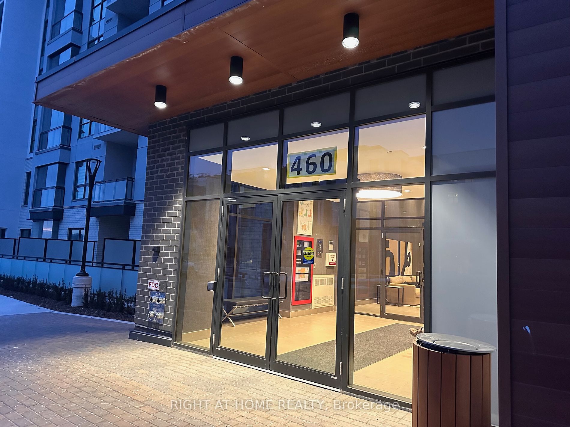 460 Gordon Krantz Ave 621