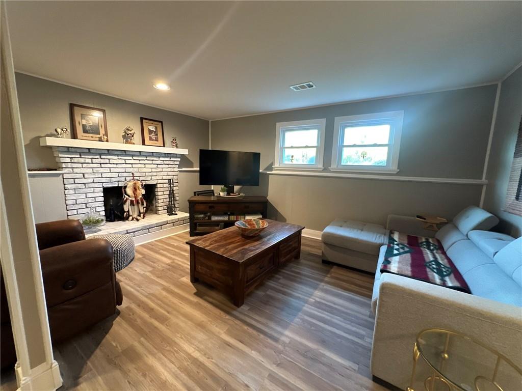 2017 Metropolitan Avenue