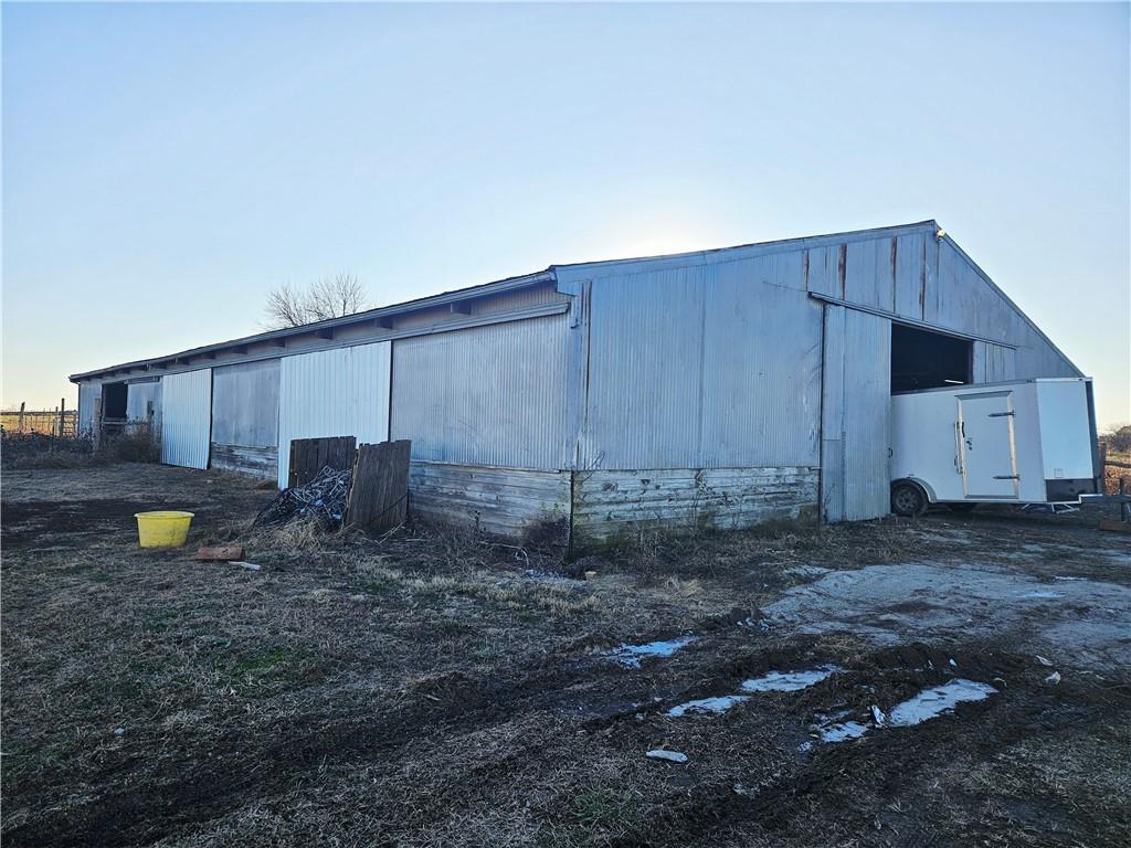 33253 Cedar Niles Road