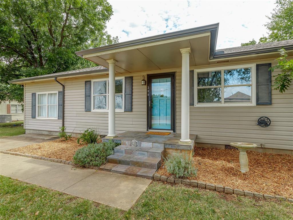 This rare 4-bedroom, 1.5-bath gem is just a 10-minute walk from downtown Edmond’s lively Railyard, putting dining, shopping, and entertainment right at your doorstep. Set on an oversized, nearly half-acre double lot, it offers endless possibilities for outdoor living—from gardening to backyard gatherings—complete with an open deck and patio. Inside, the home showcases its original character and timeless charm, creating a warm and inviting atmosphere throughout. With its unbeatable location, generous outdoor space, and move-in-ready comfort, this is the Edmond home you’ve been waiting for.