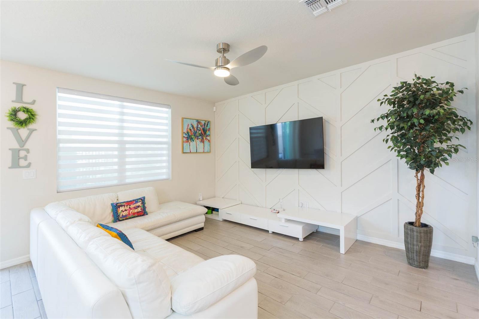 2760 Emory Sound Place