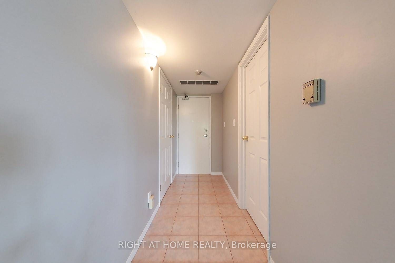 3499 Upper Middle Rd 302