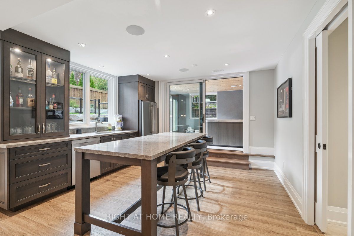 1231 Crawford Crt