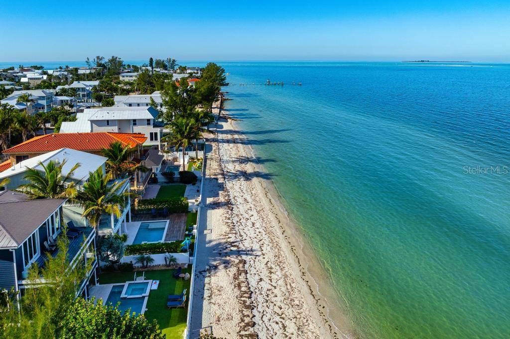915 N Shore Drive