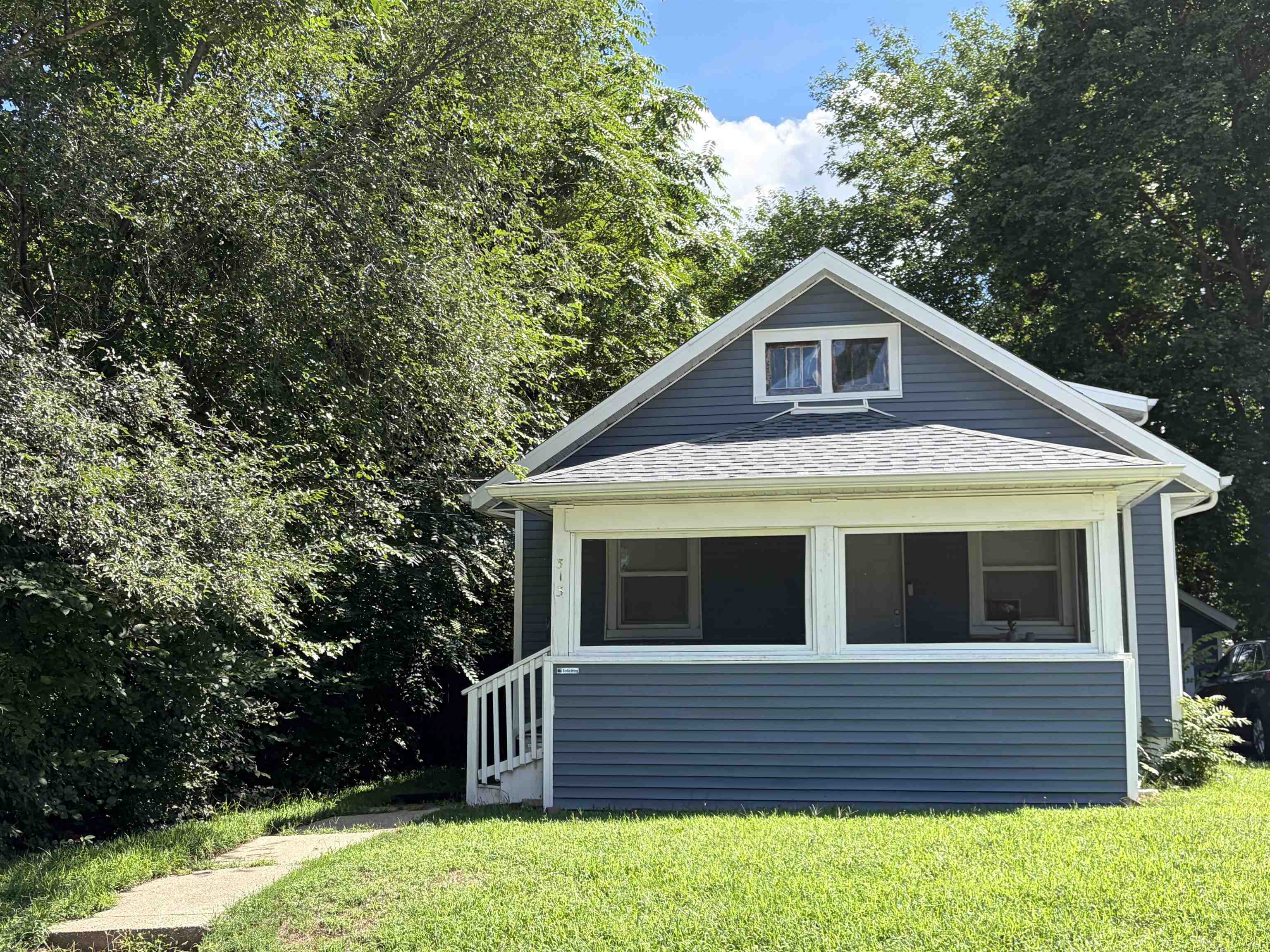 313 N Horace Avenue