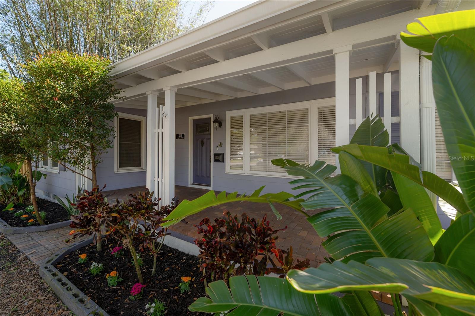 1303 E Clifton Street