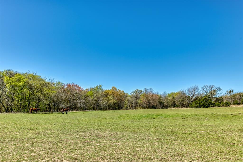 1208 Private Road 1399