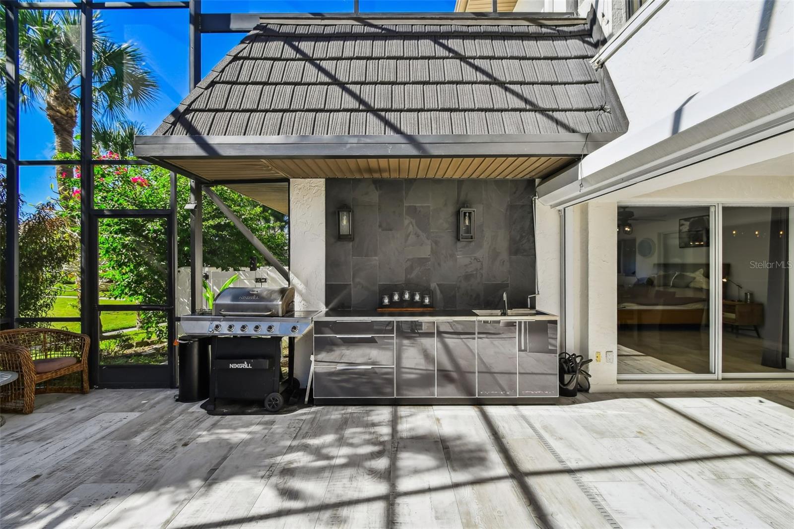 225 Harbor House Drive