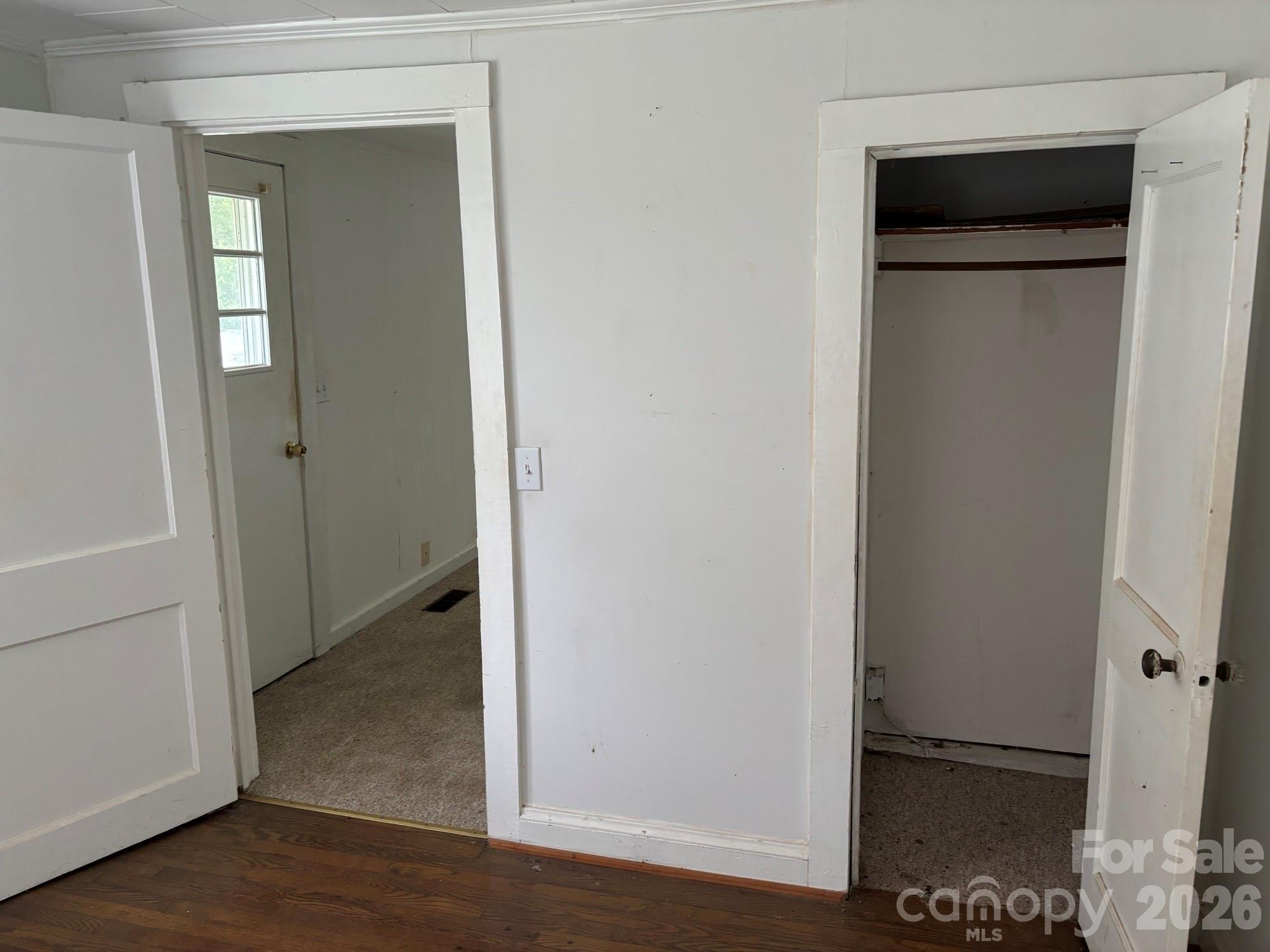 162 Phillips Lane