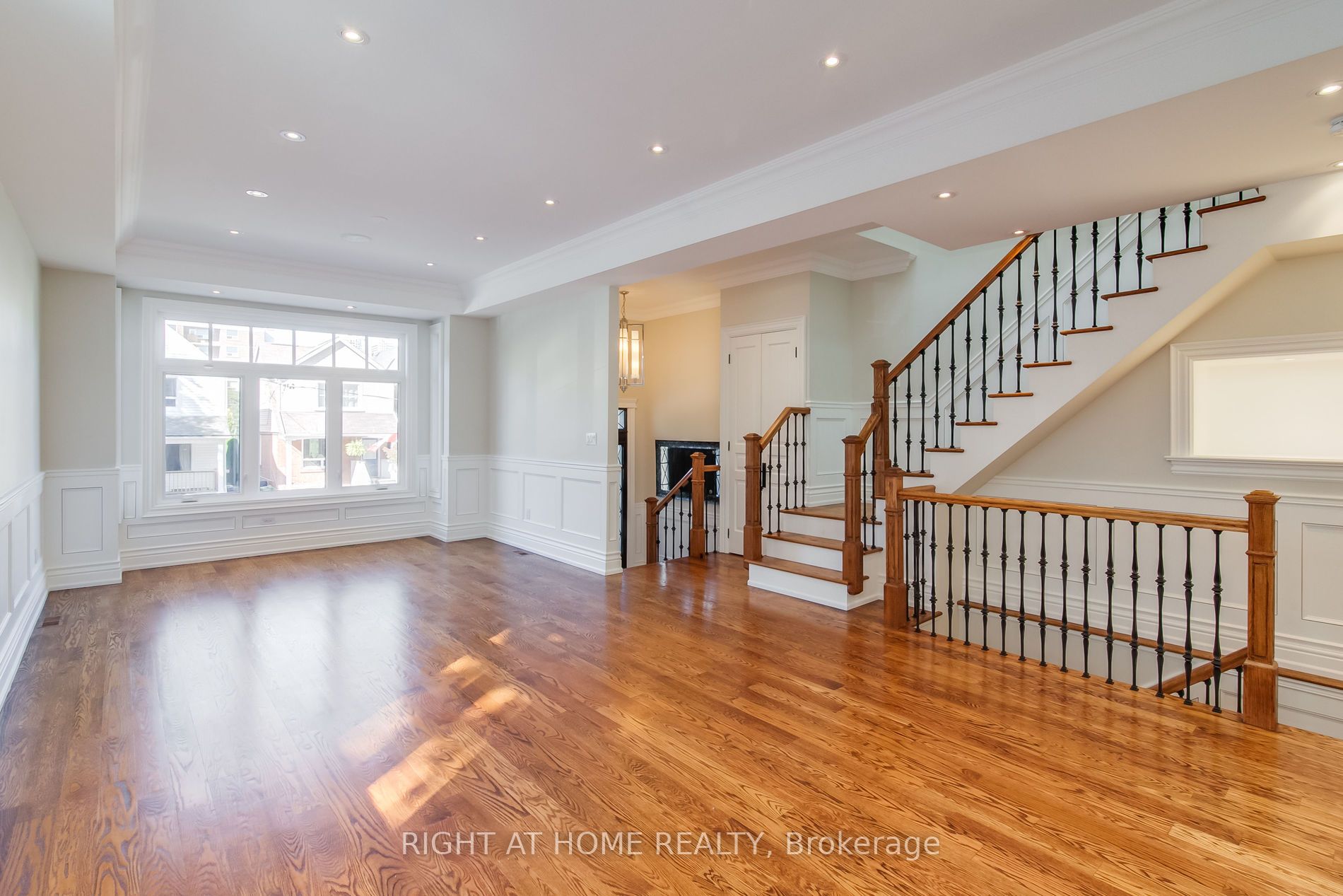 109 Banff Rd
