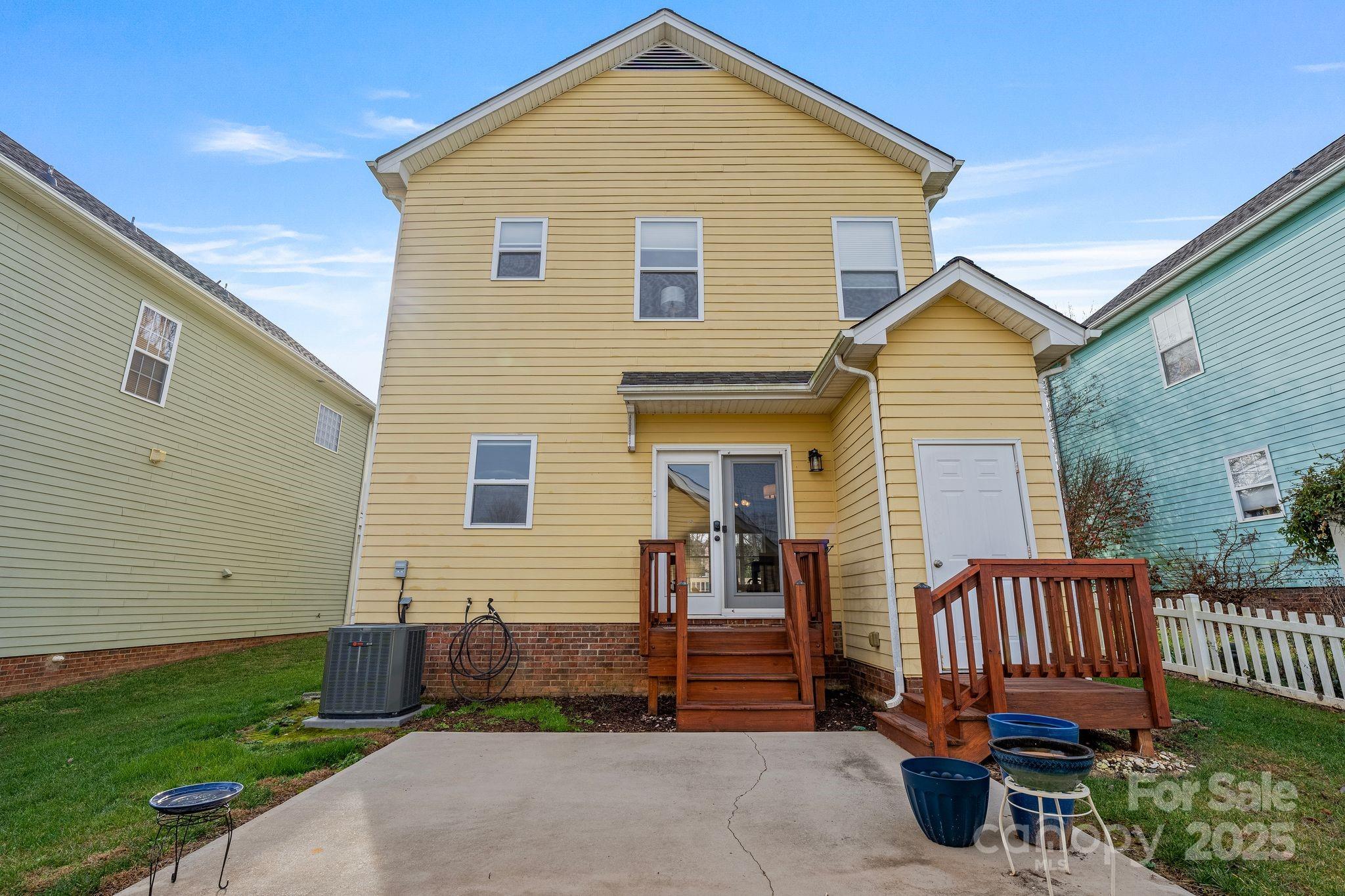 115 E Decatur Avenue