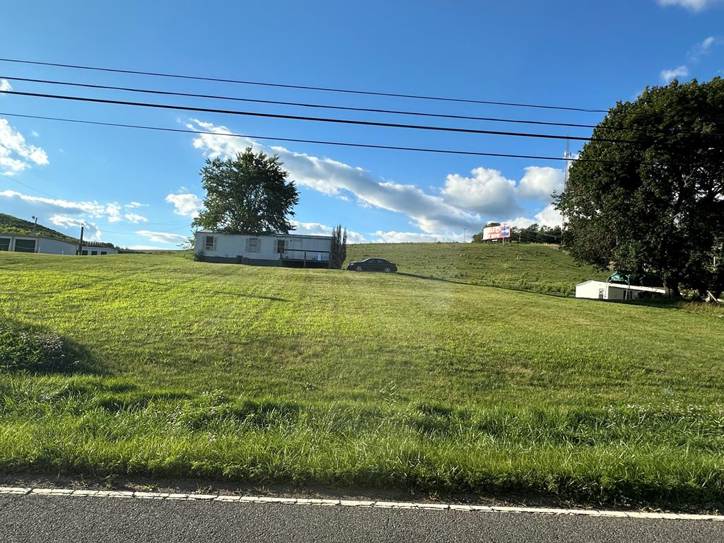 LOCATION ,LOCATION! GREAT COMMERCIAL LAND  2.004 ACRES OFF I -81 EXIT 80 AND ACCESSIBLE FROM EXIT 77. PRICE IS $650,000.00.GREAT LOCATION FOR YOUR BUSINESS.PROPERTY DOES HAVE AN OLD HOME ON THE PROPERTY.CALL TODAY FOR A SHOWING.