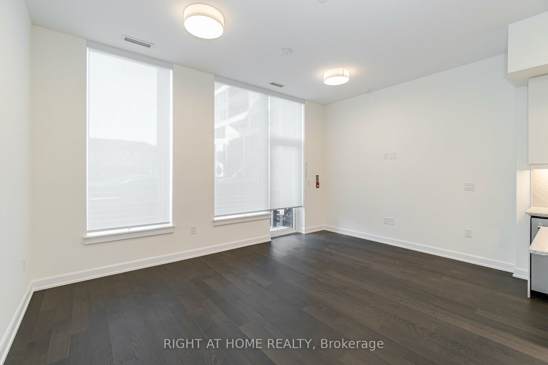 3200 E William Coltson Ave 117