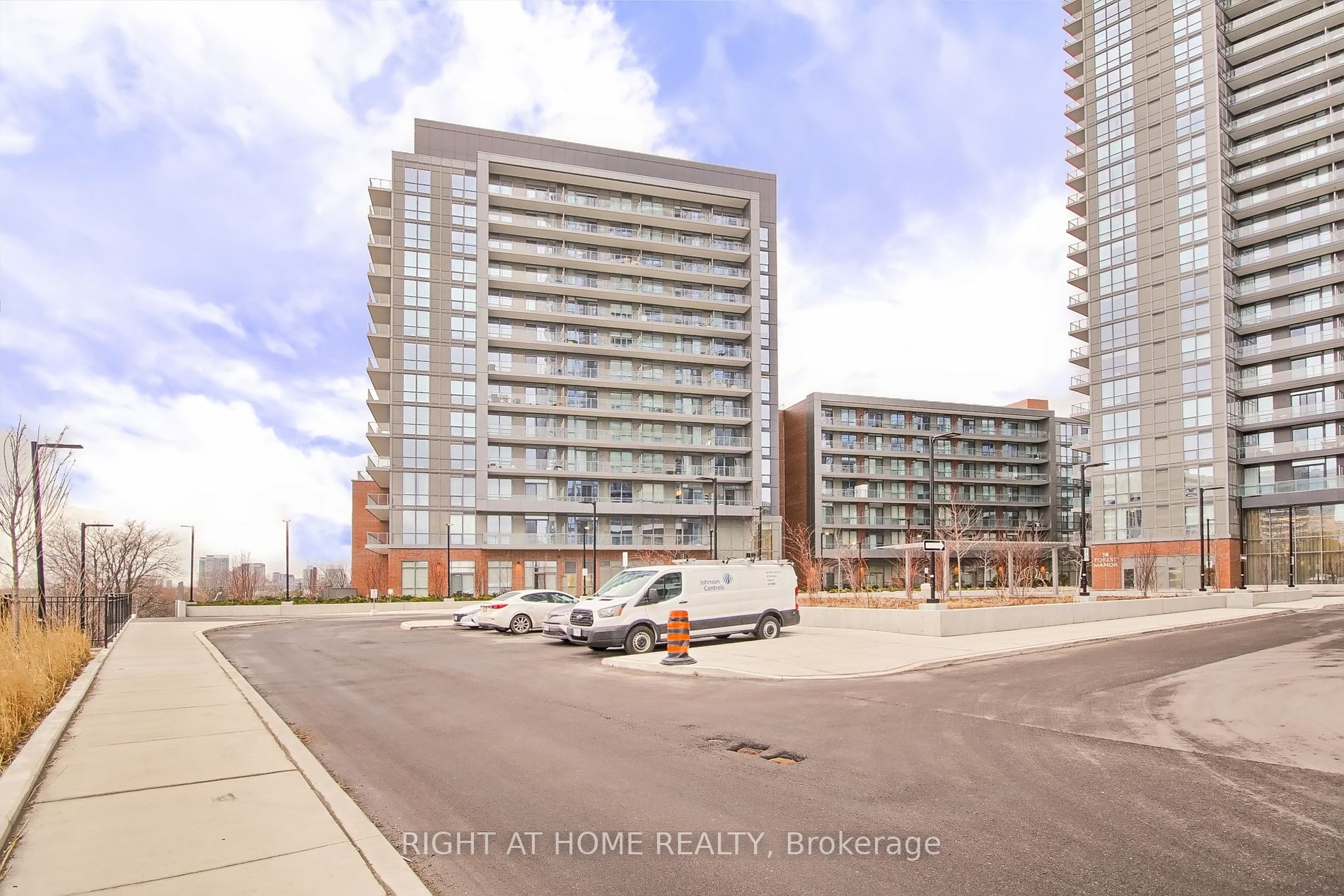 36 Forest Manor Rd 122