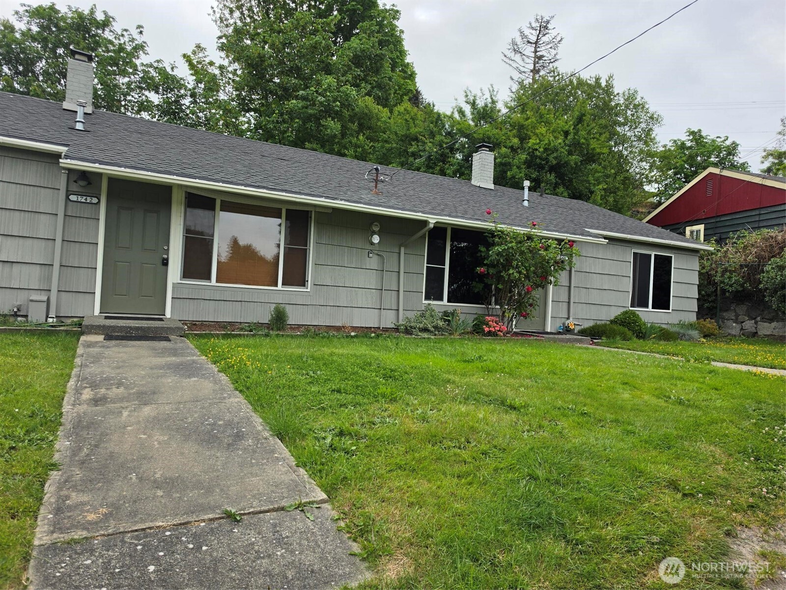 1740 Anderson