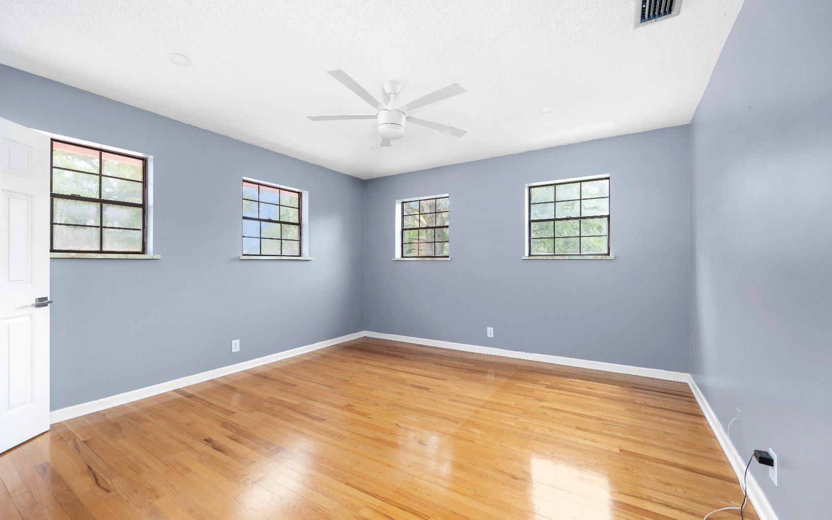 444-1 SE Bisbee Loop