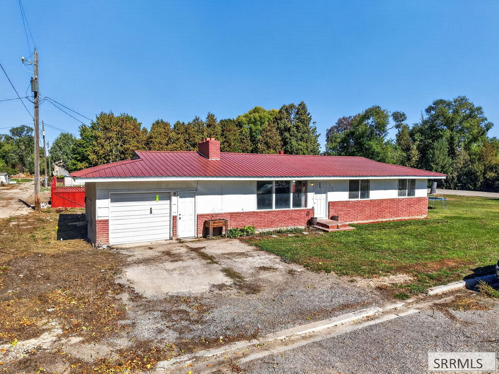 134 W Bingham Avenue