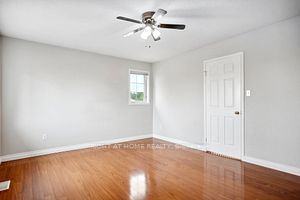 113 Hurst Dr