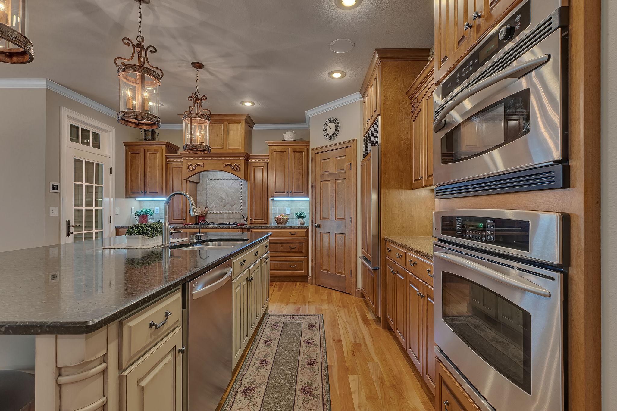 1621 Blackberry Circle