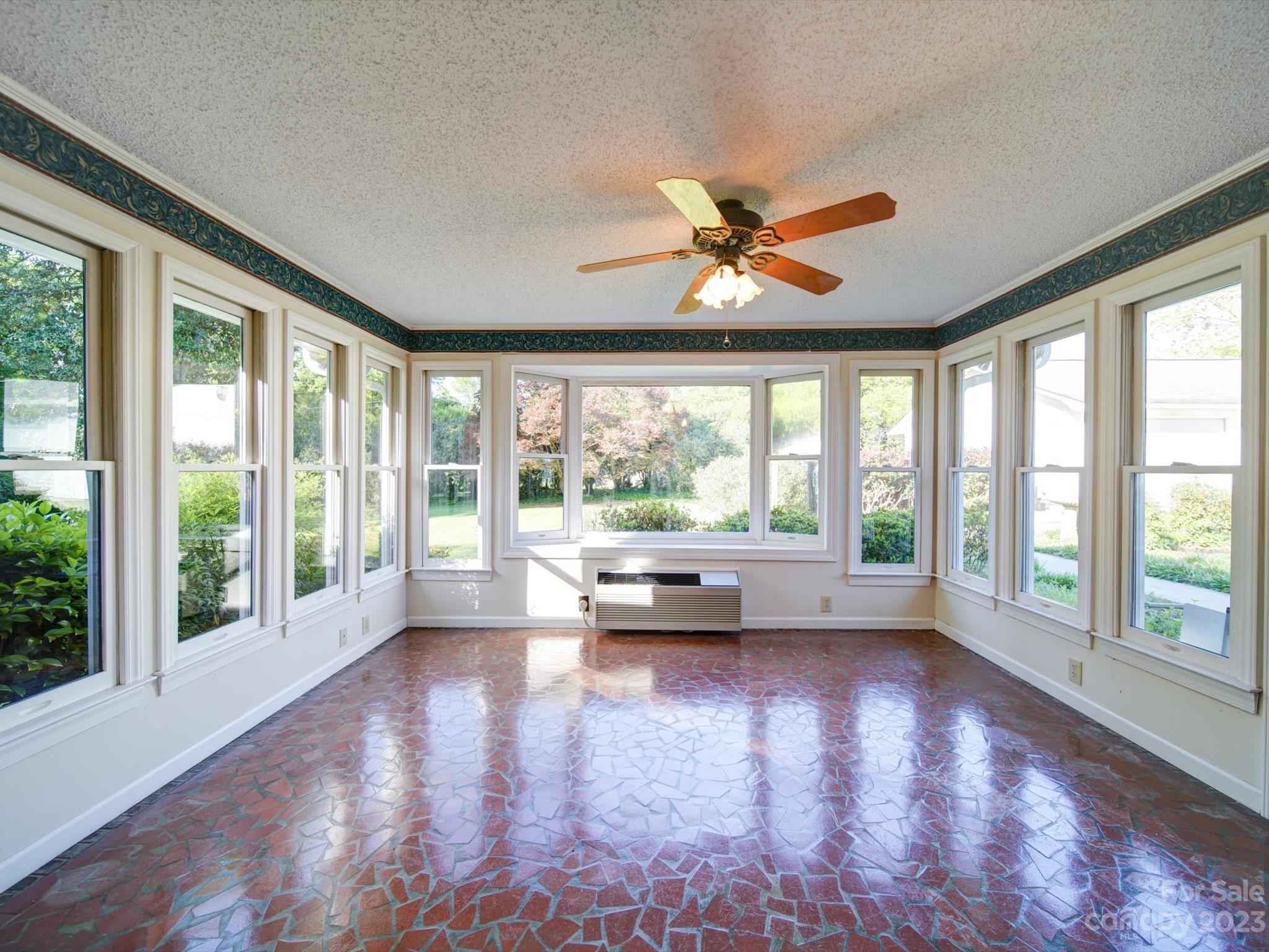 1106 Arden Drive