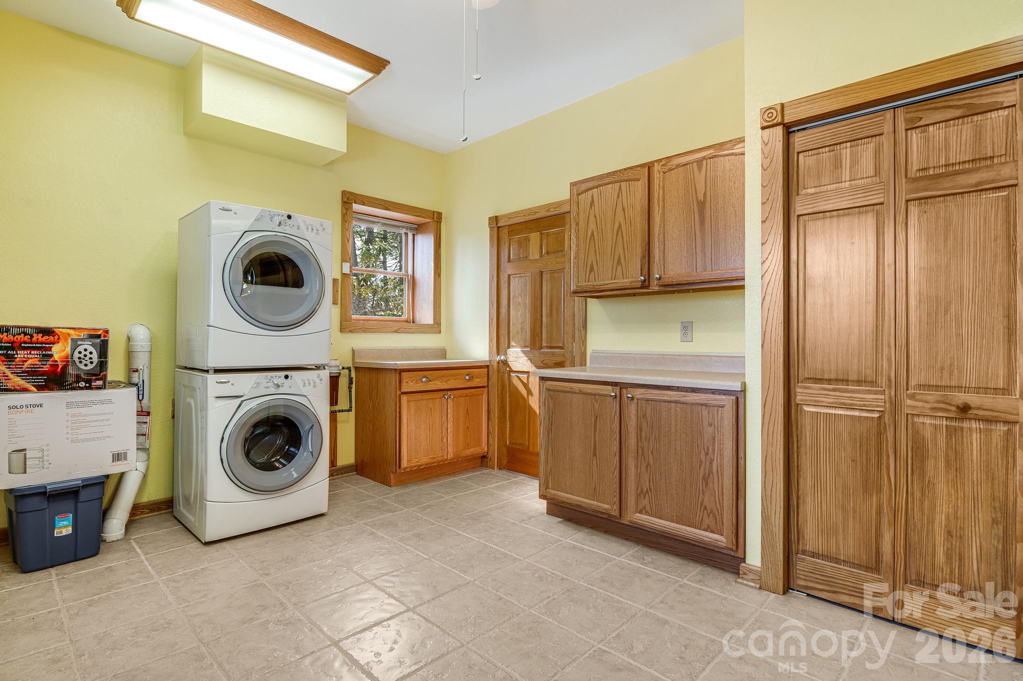 20 Stony Crest Drive