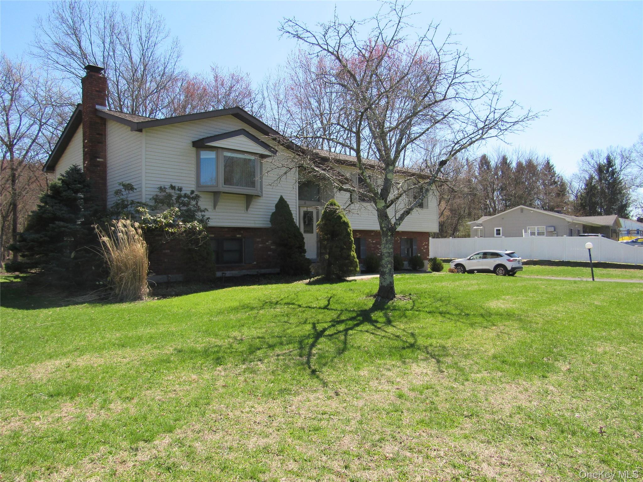 5 Hillside Road