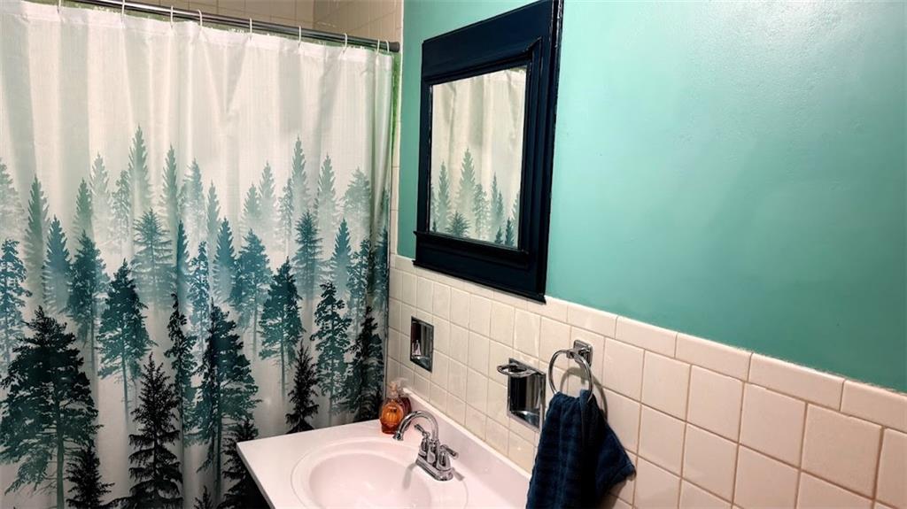 327 E Longfellow Street