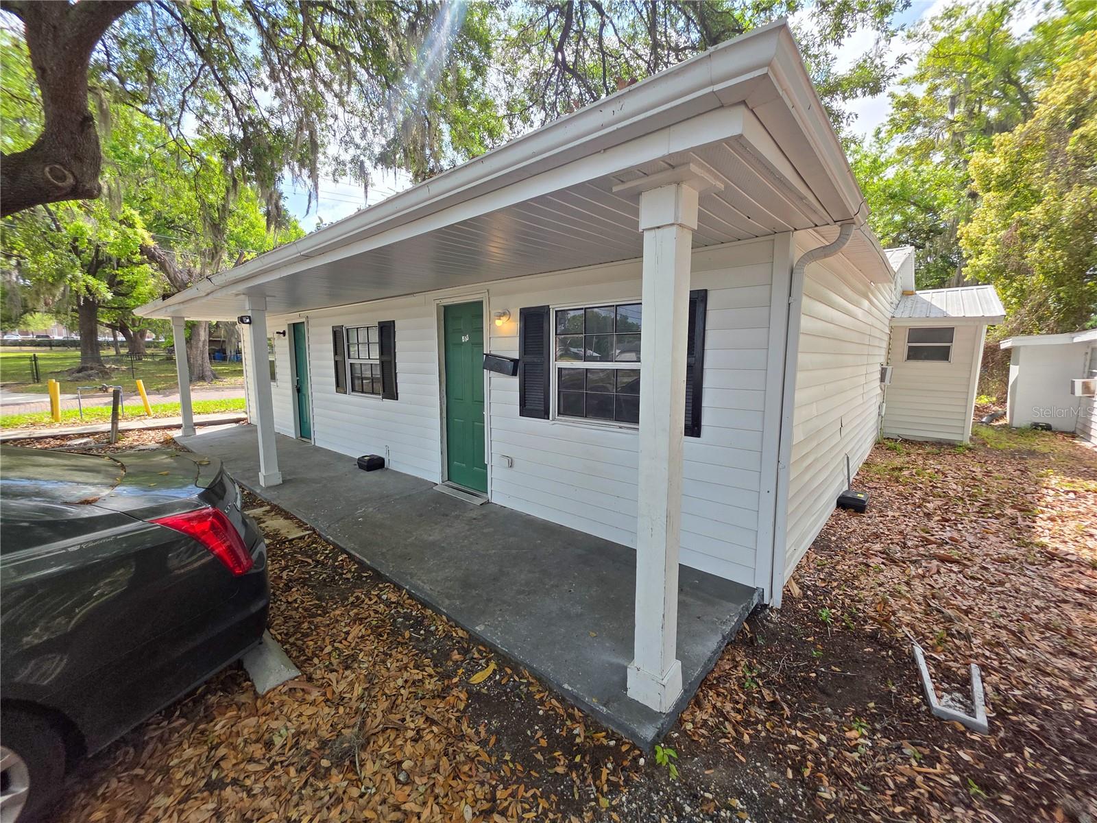 501 W Baker Street