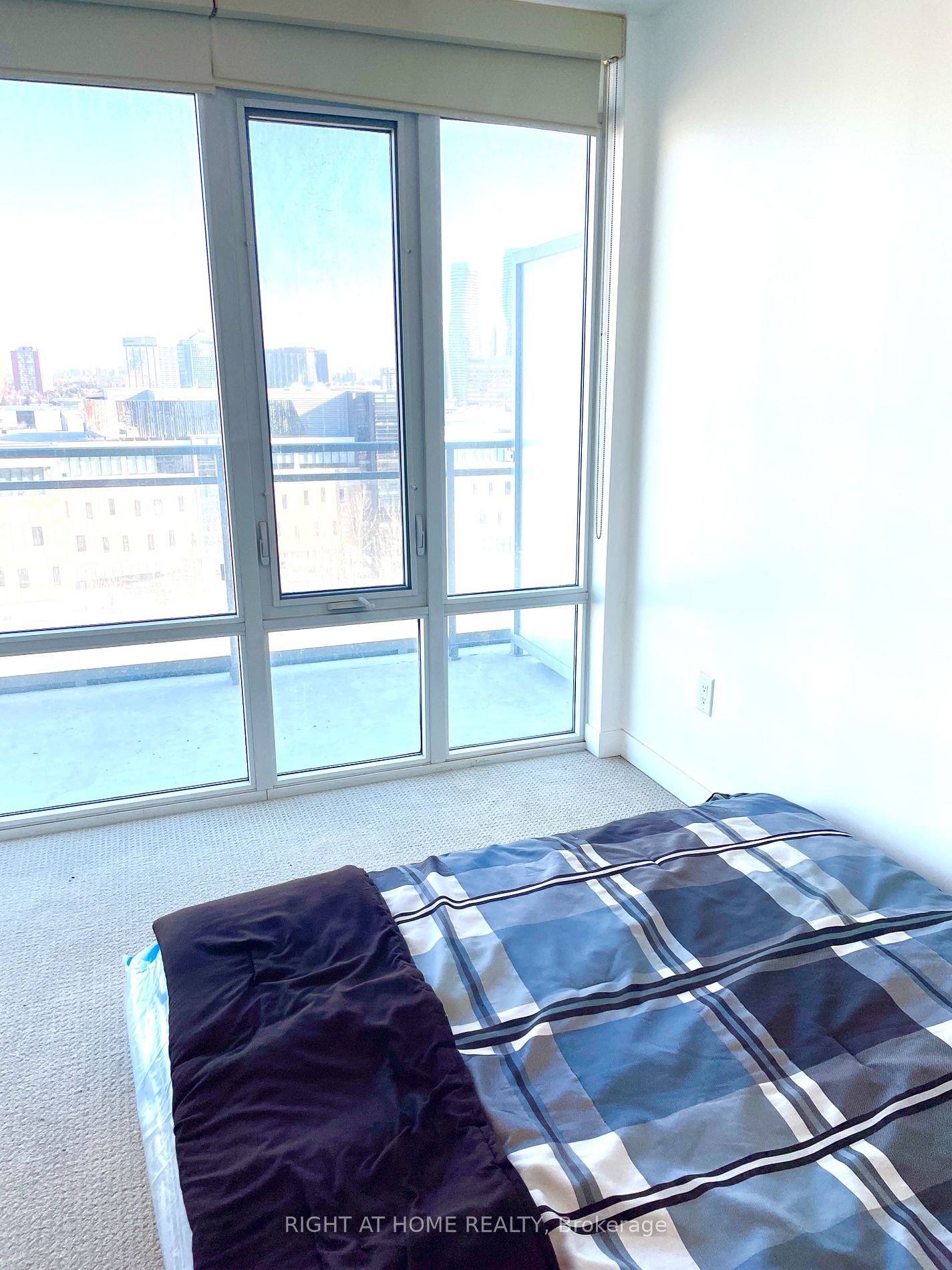 360 Square One Dr 1011