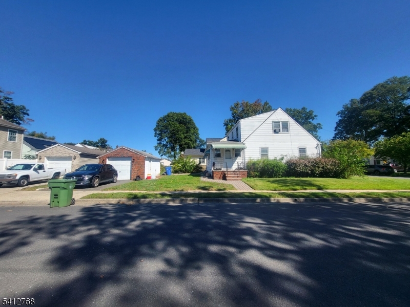 350 Elmwood Ter