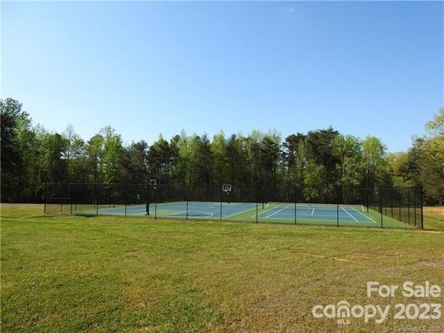 231 Overlook Drive